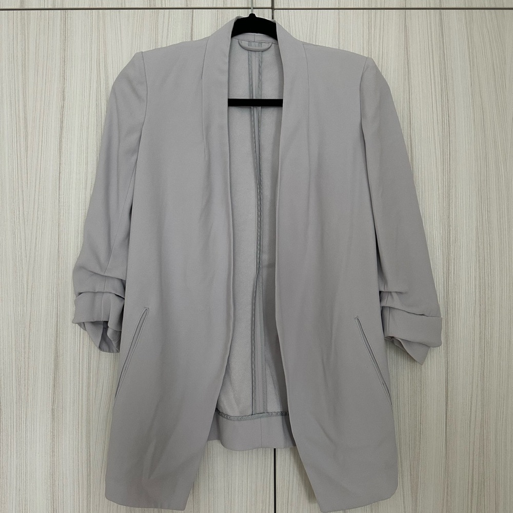 Aritzia Babaton Power Blazer Size 2